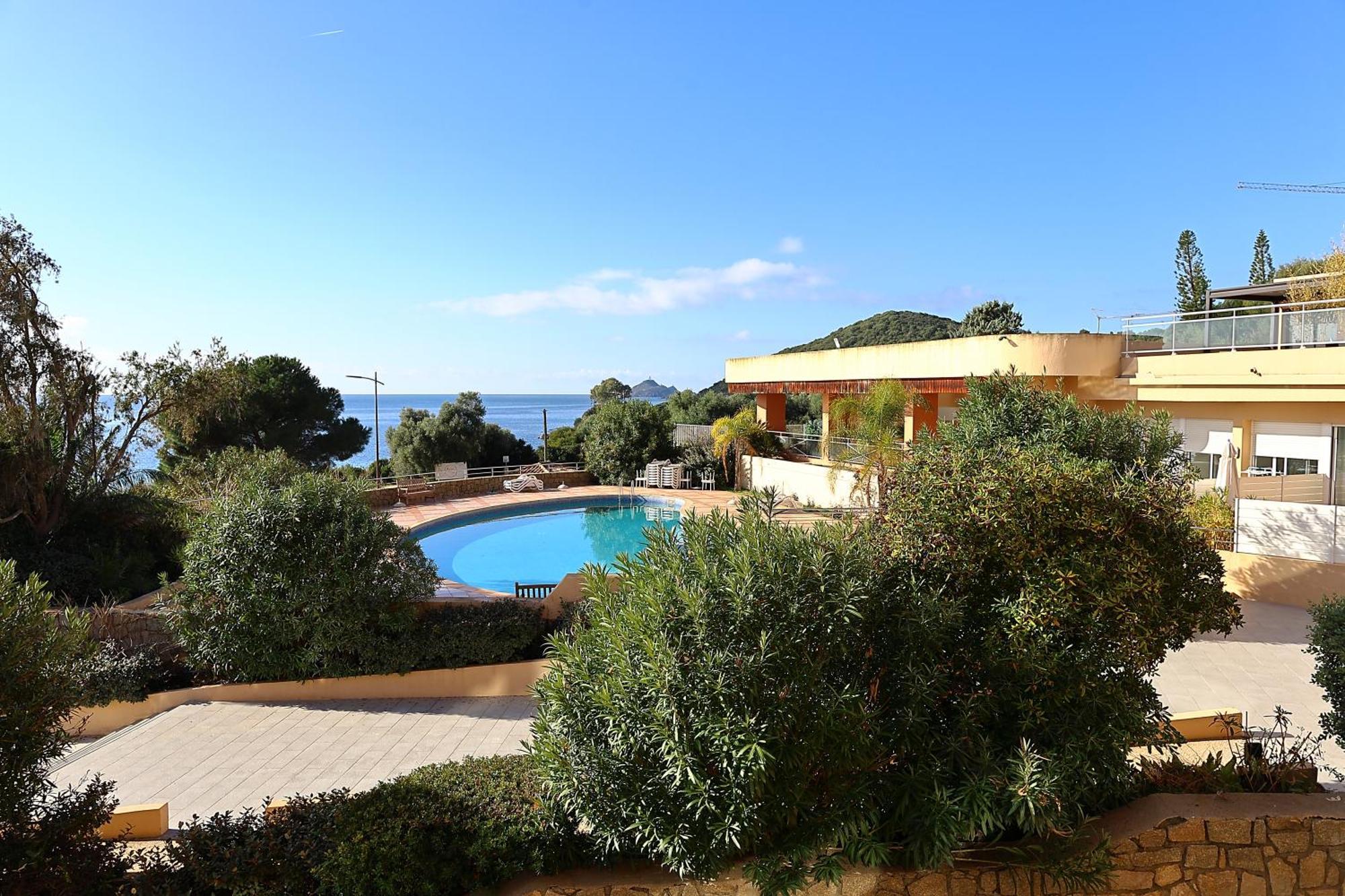 Superbe T2 Vue Mer - Piscine & Plage A 100M Ajaccio (Corsica) Exterior foto